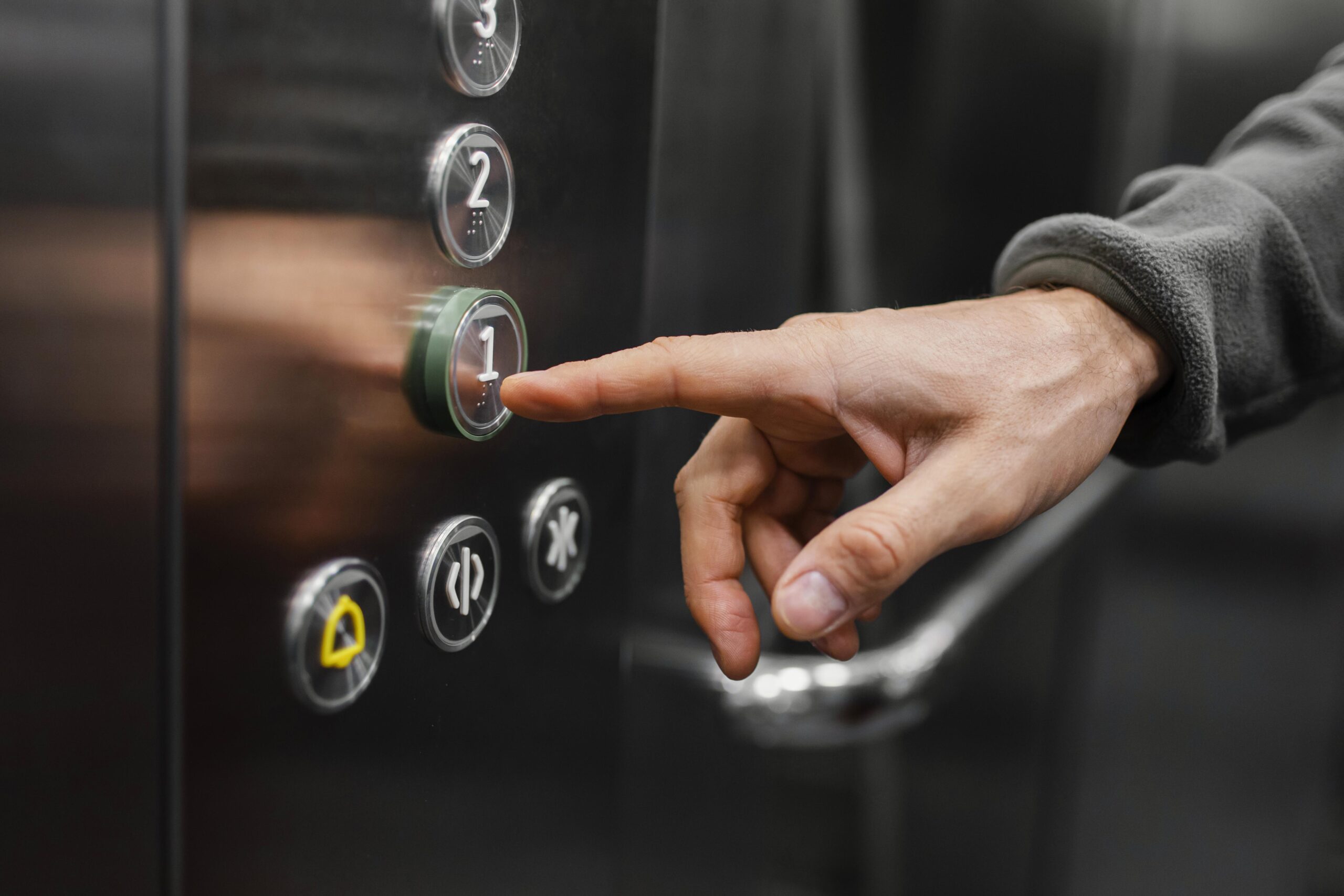 Hydraulic Elevators: Working, Types, Benefits & Applications | Firefox Elevators